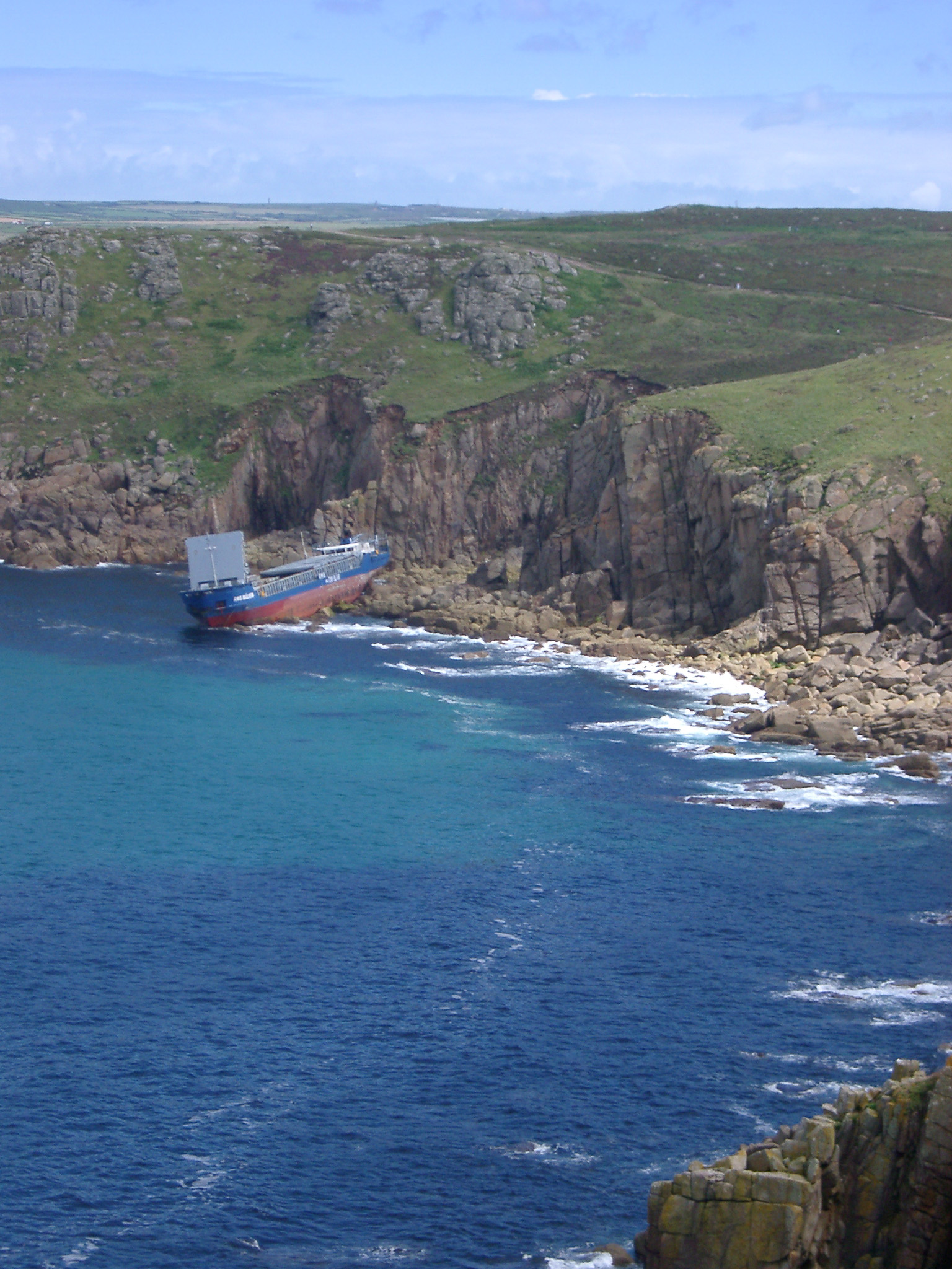 an image of a commercial vessel a wrecked off the treacherous cornish coast - MV RMS Mulheim