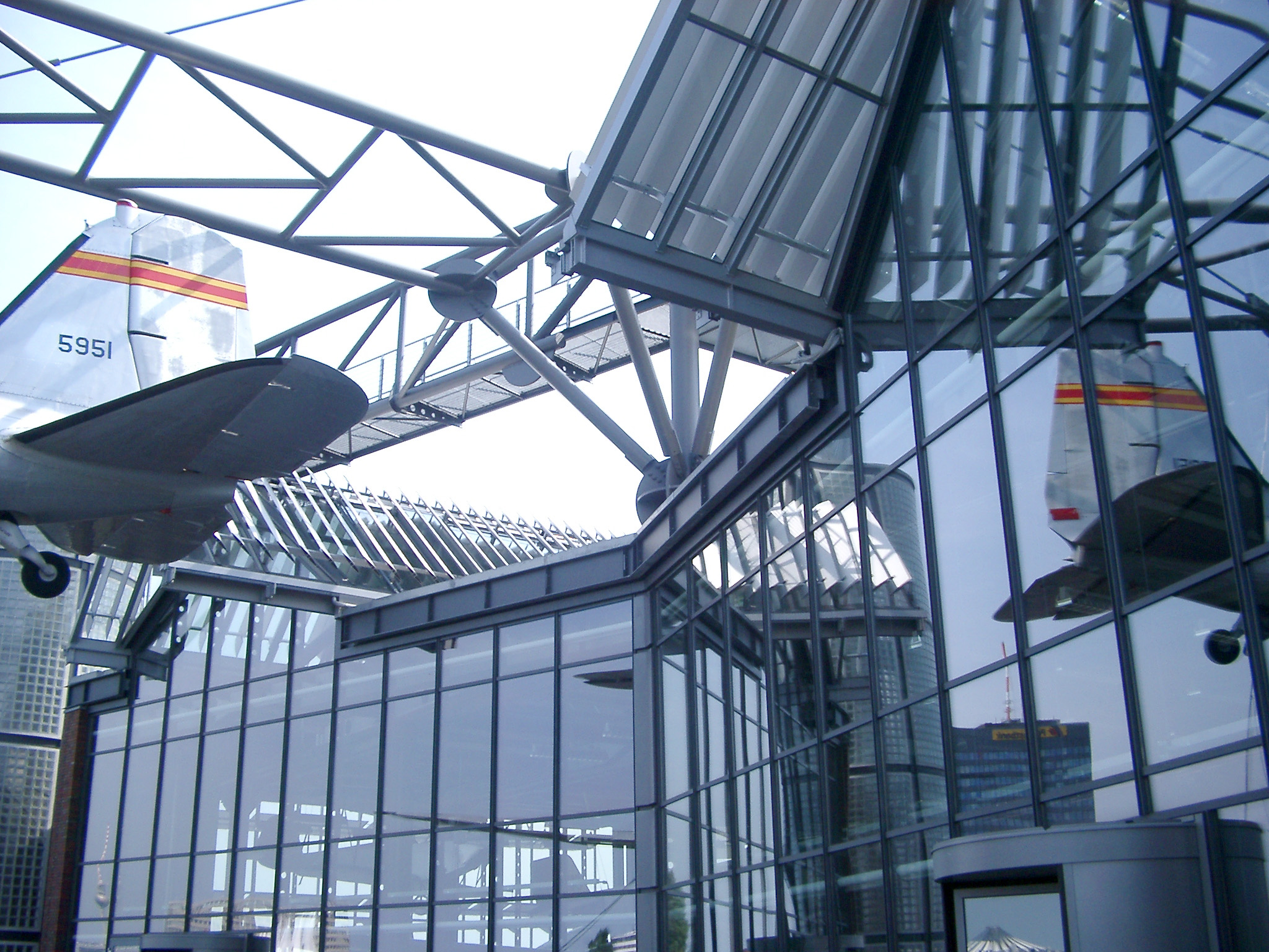 an image of Modern architecture at the Deutsches Technikmuseum (German Museum of Technology)