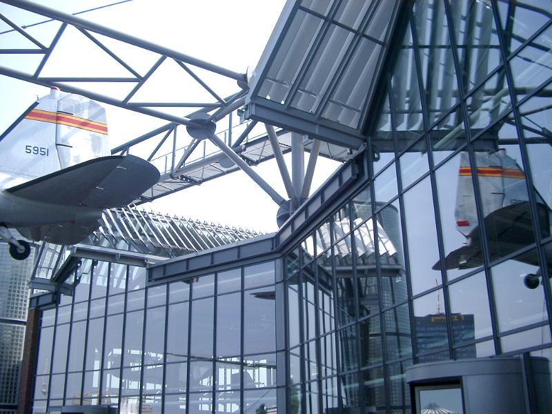 Modern architecture at the Deutsches Technikmuseum (German Museum of Technology)