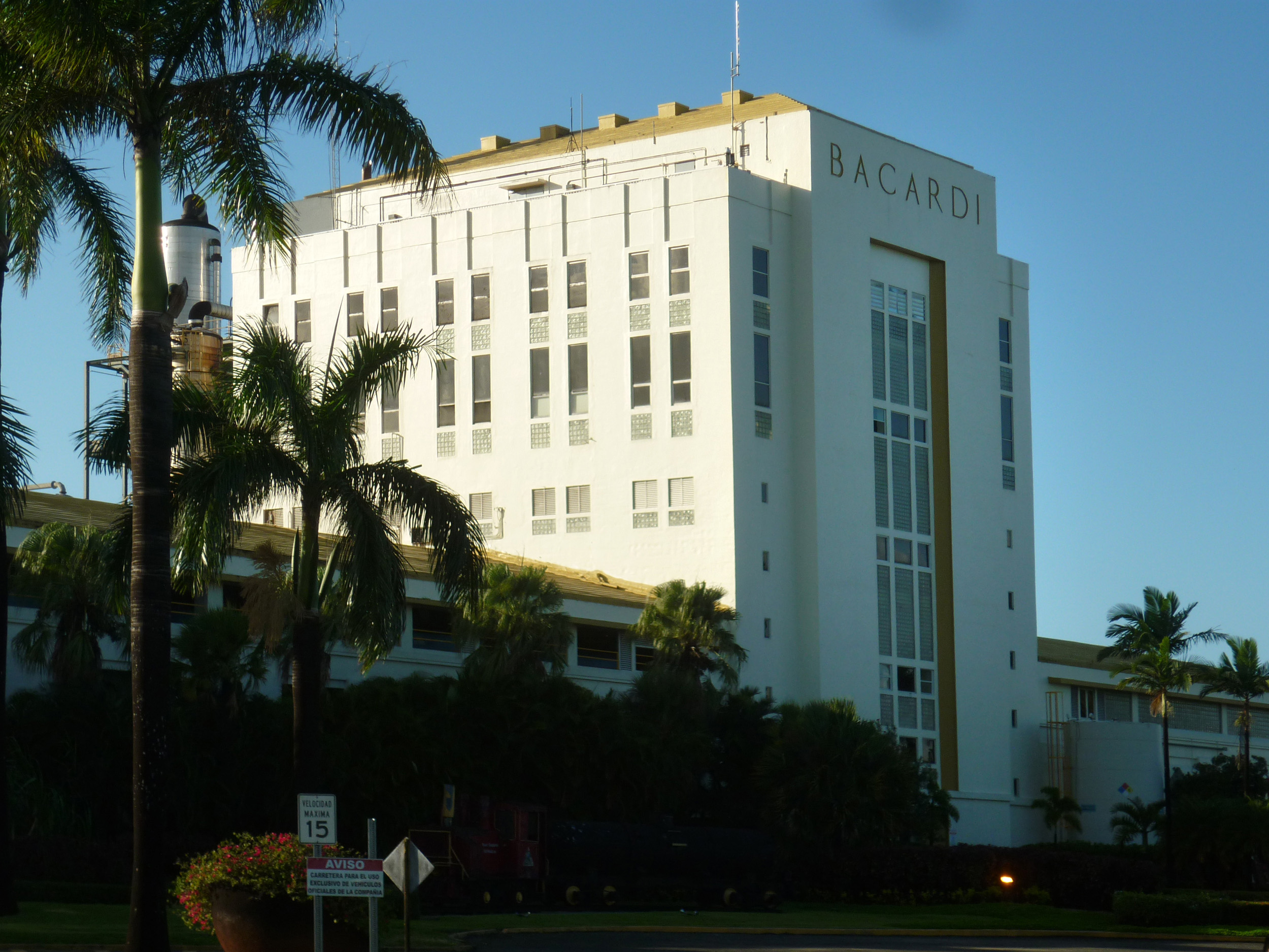 an image of the outside of the bacardi rum factory, Puerto Rico