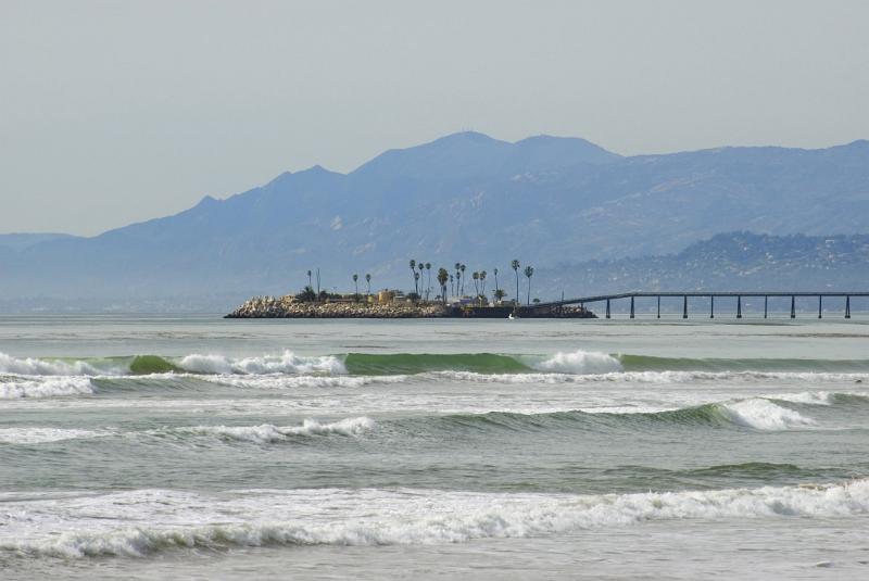Beautiful Richfield Pier in Extensive View with Mountain in the Far Distance.