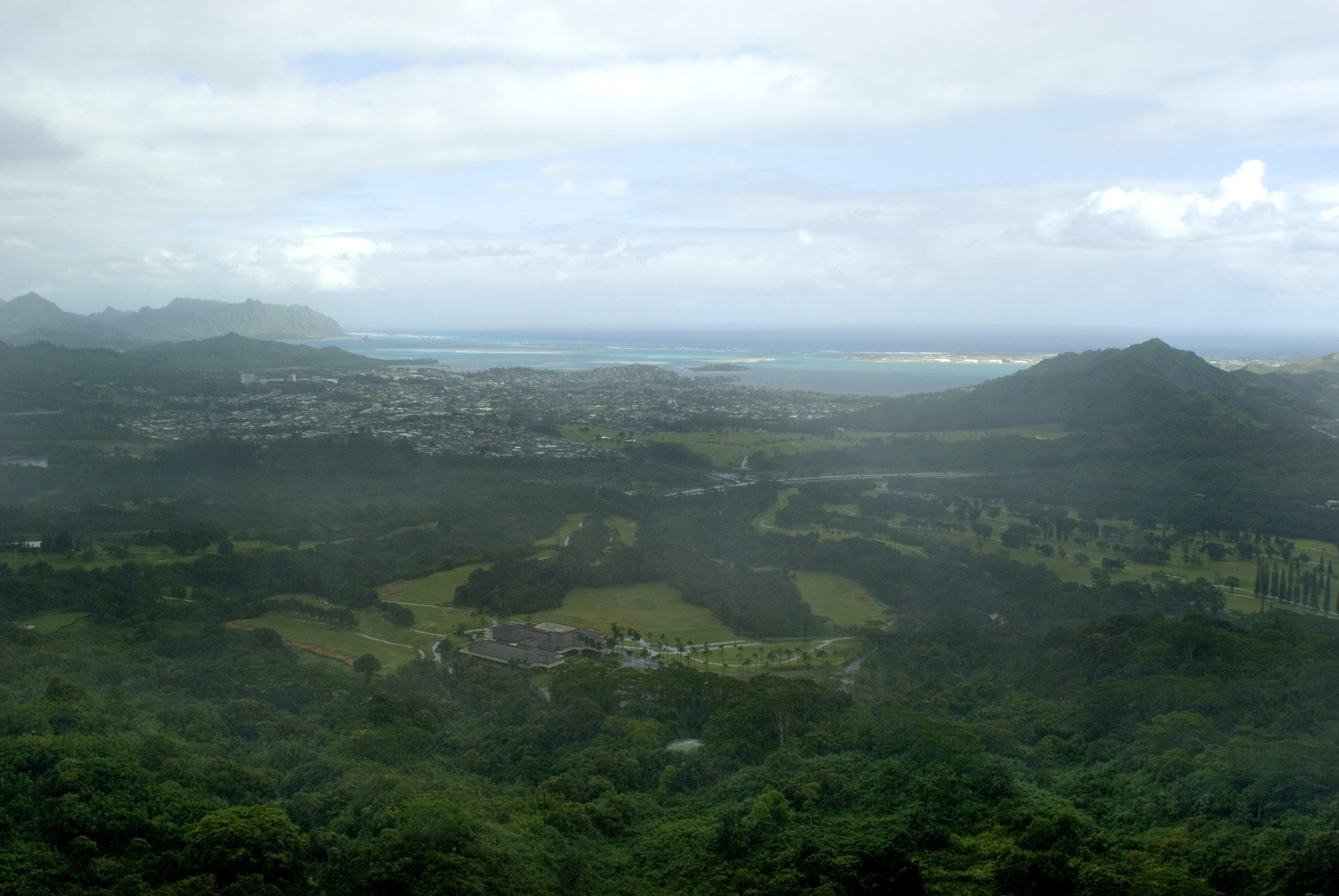 an image of Looking East from Nuuanu Pali Lookout Towards Ocean, Hawaii